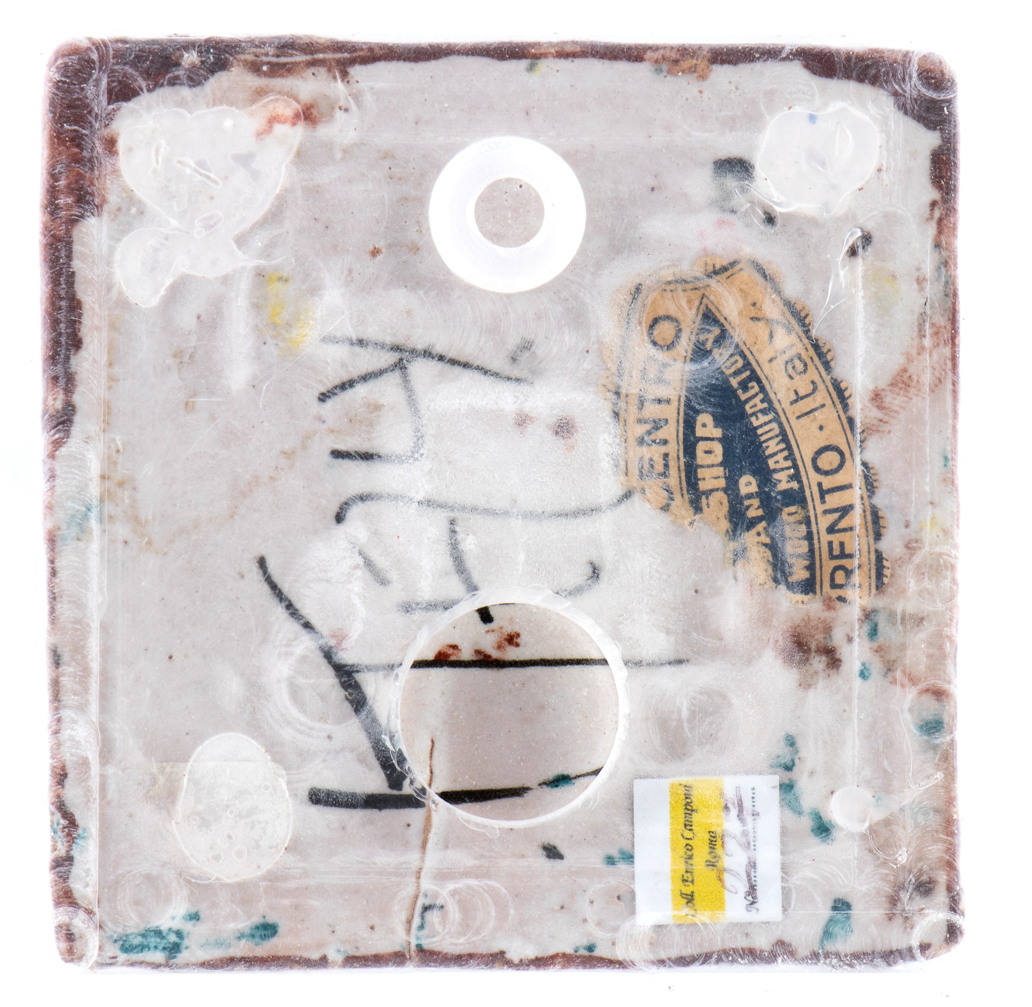 Piccola mattonella con decorazione di asinello