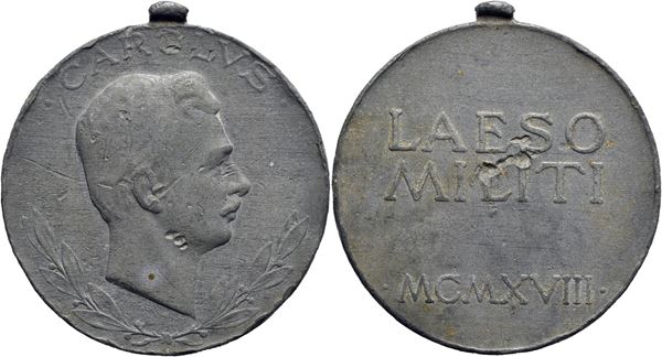 AUSTRIA - Carlo I (1916-1918) - Medaglia - 1918 - Medaglia al merito feriti di guerra 1914-18 - : 38 mm. - (ZI g. 21,4) NC Nastrino marrone e rosso. BB+