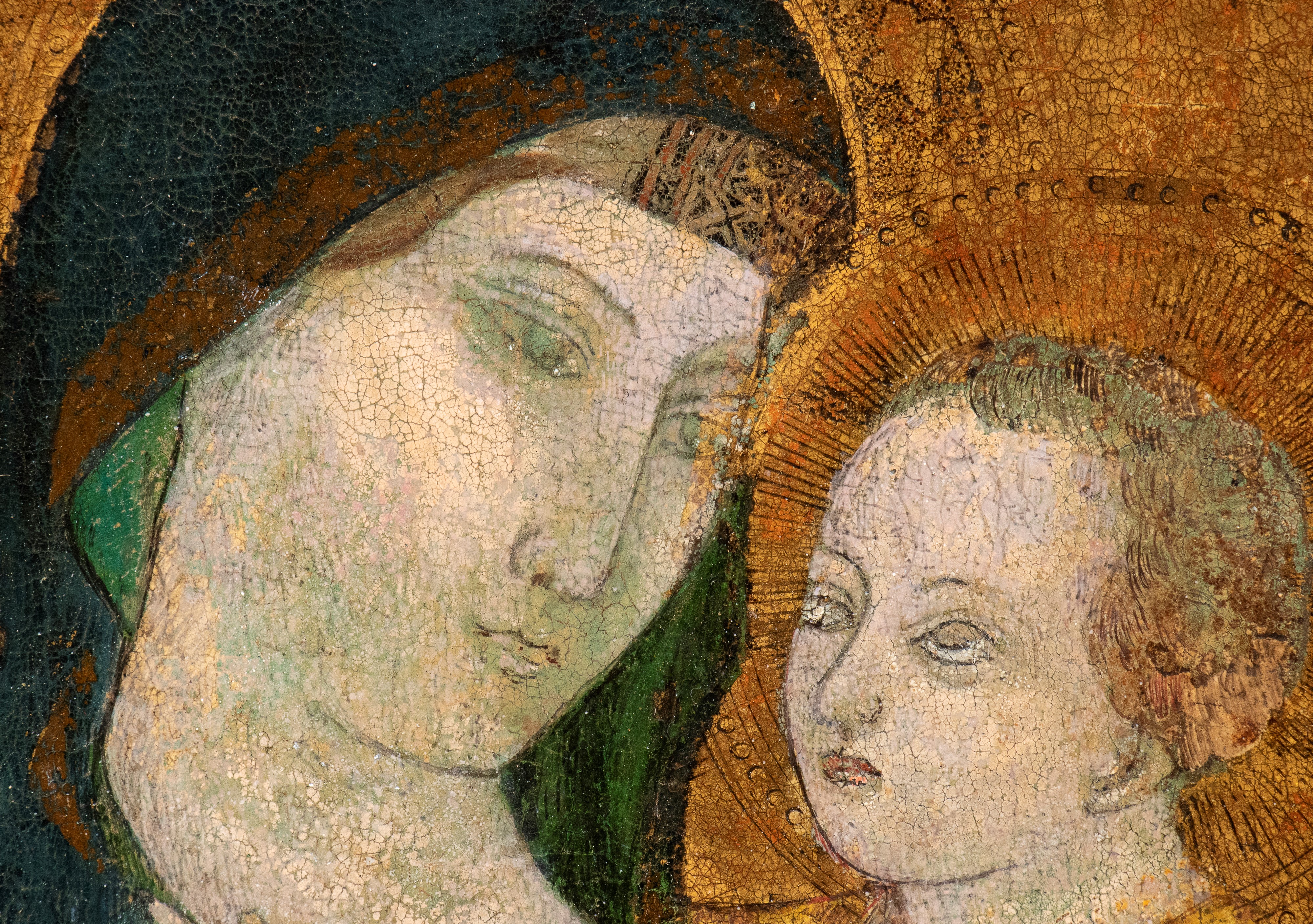 Scuola Senese, XIV Secolo - Madonna con Bambino, tempera su tavola, cm. 35x29 con cornice a taber...
