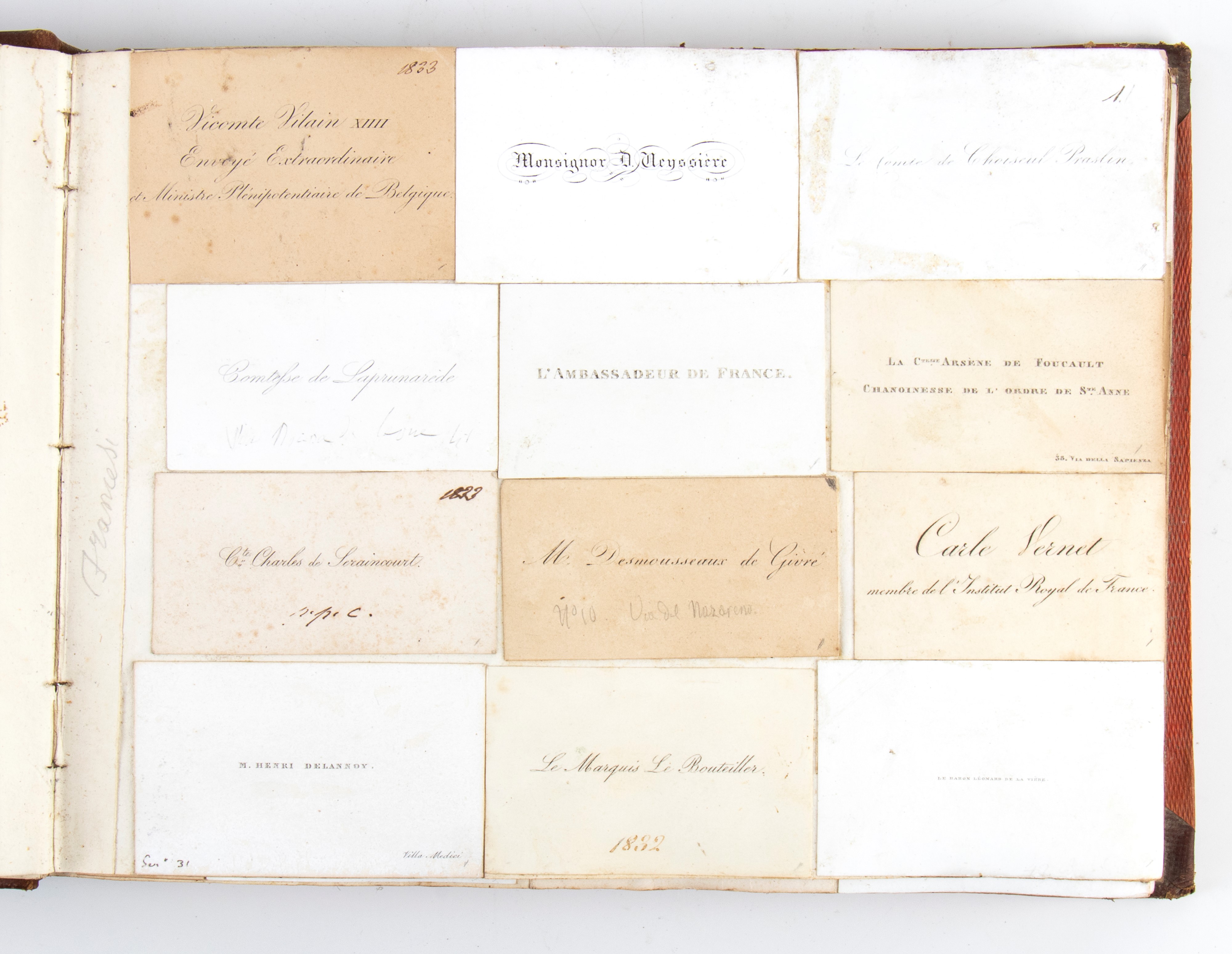 Collezione di 4 volumi con una collezione di più di 1500 biglietti da visita italiani e stranieri