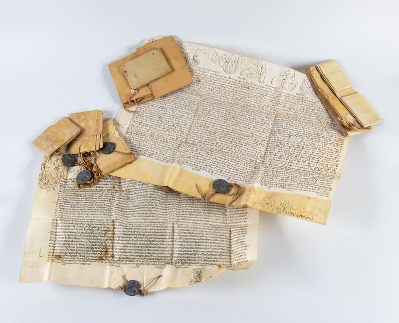 Lotto di 10 manoscritti ecclesiastici su pergamena