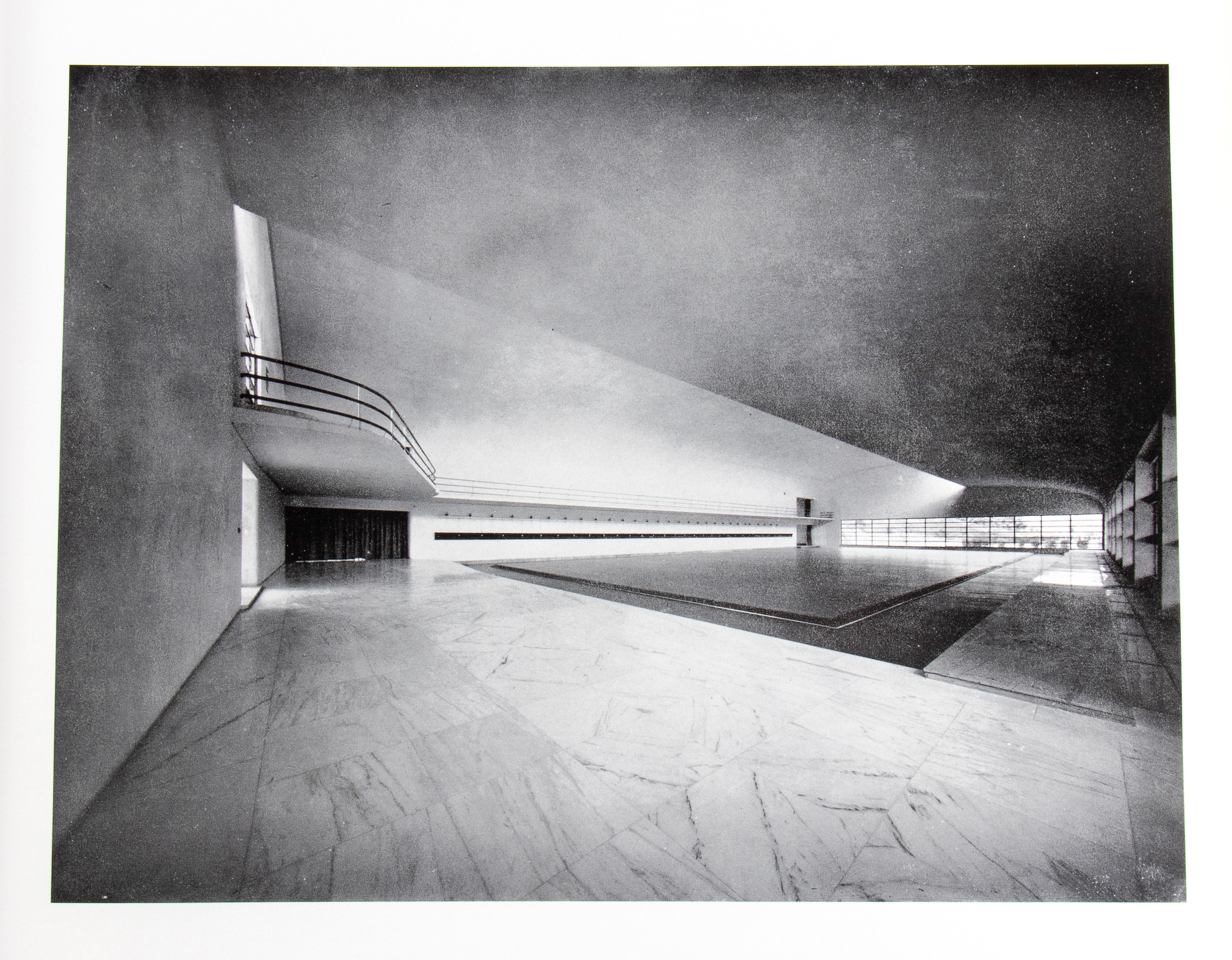 Giuseppe Ungaretti, 50 immagini di architettura di Luigi Moretti