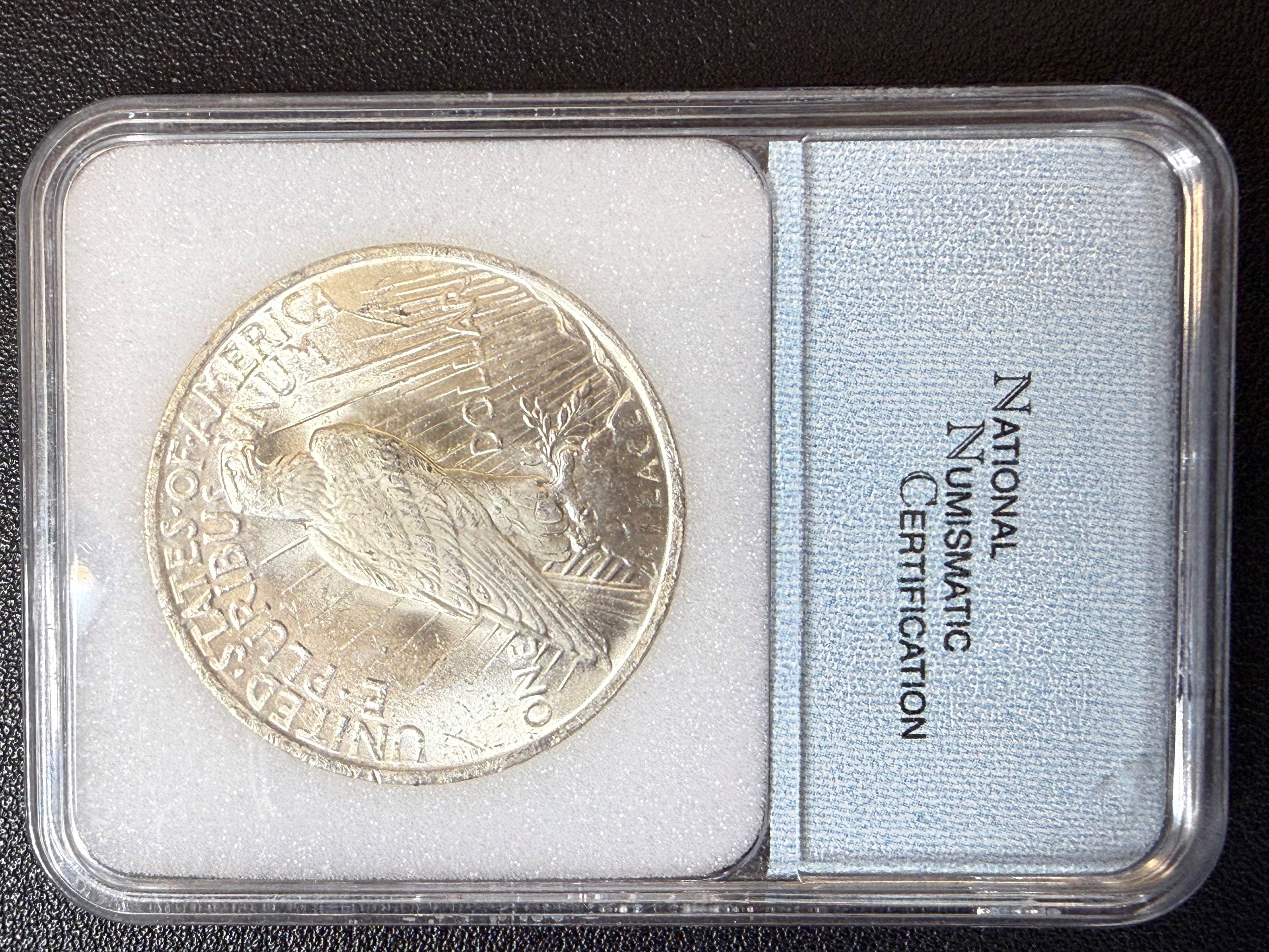 Usa. Dollaro 1922 Peace in Slab Nnc (ms-66). Ag (26,73 G; 38,1 MM)