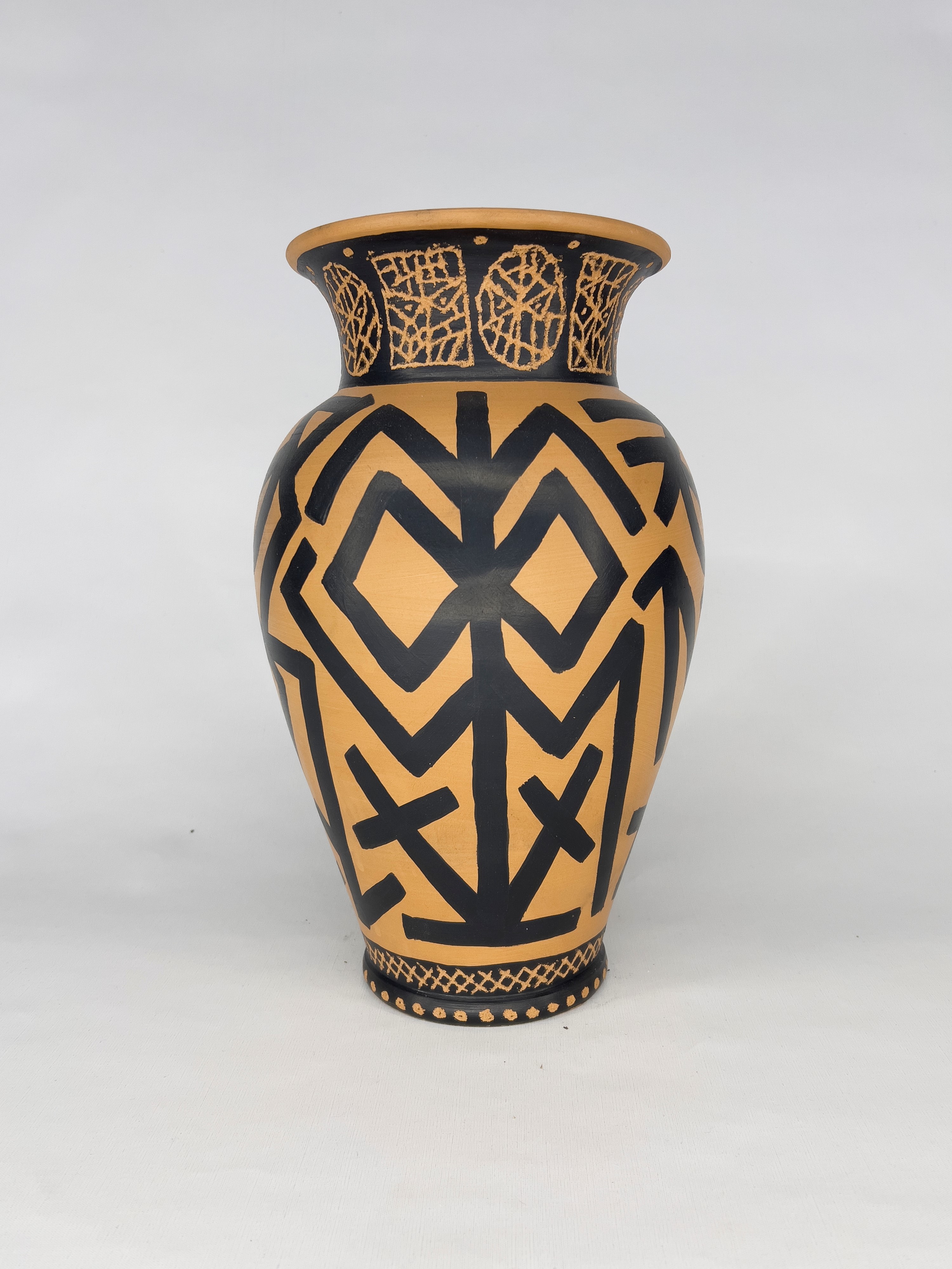 Edoardo Solomostry - Autore sconosciuto, Vaso in terracotta rossa con engobbio e cristallina
