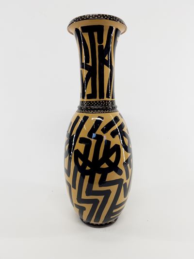 Autore sconosciuto, Vaso in terracotta gialla con engobbio e cristallina