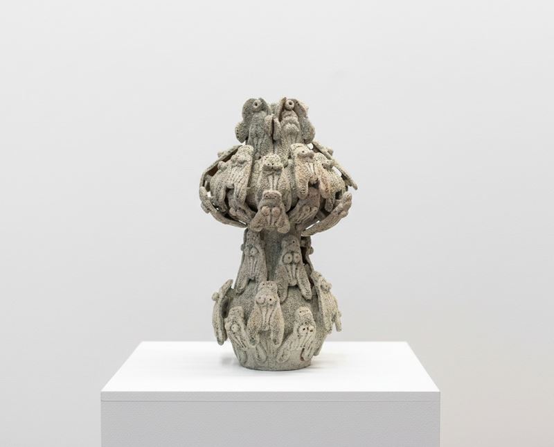 Cristina Fiorenza - Fly Vessel - Grès con smalto lavico, 2021