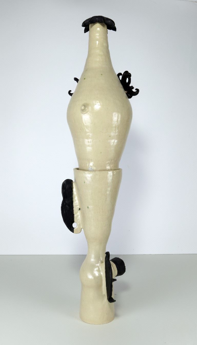 Cristina Fiorenza - Eyelashes, fins, and palms, grès smaltato
