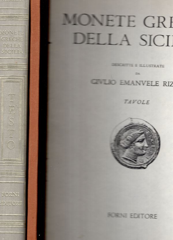RIZZO Givlio Emanvele - Monete greche della Sicilia. Bologna, s.d, ma anni 70. tavole in FOTOCOPIA. Ppvii - 318, con illustrazioni nel testo, volume tavole pp xi- 66. legatura ed. volume testo, interno ottimo stato, vol. tavole buono stato. raro