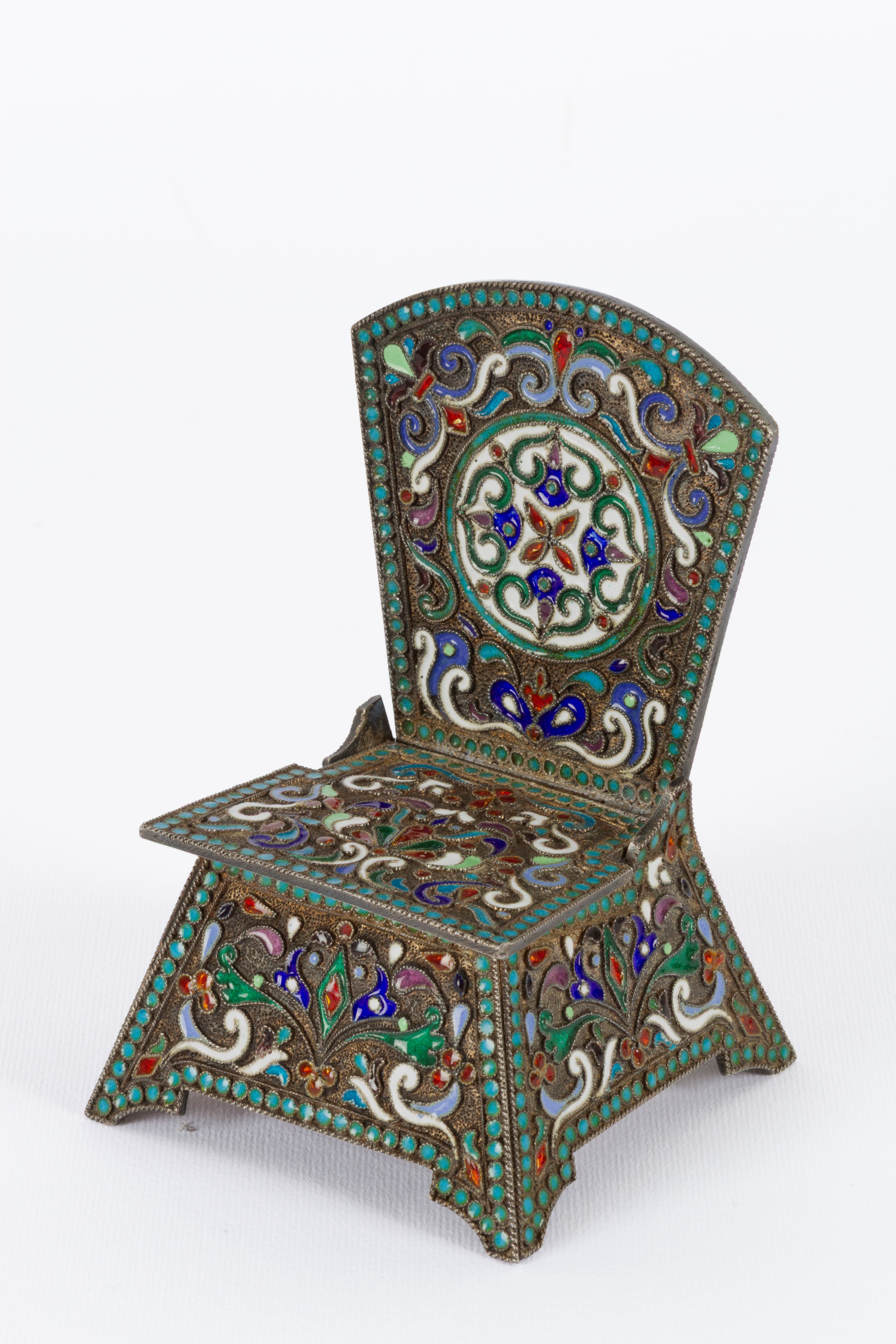 Sedia porta sale in argento