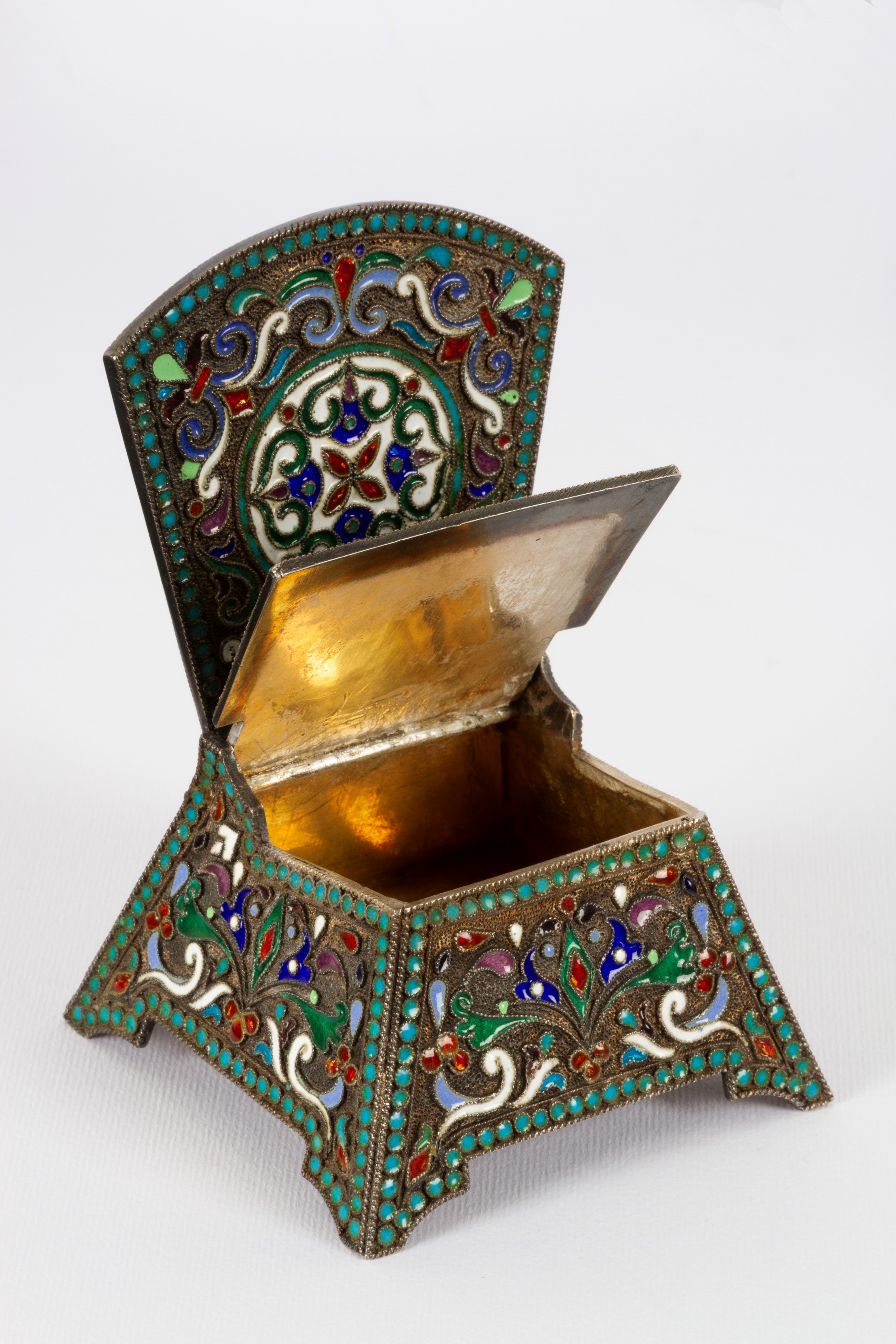 Sedia porta sale in argento