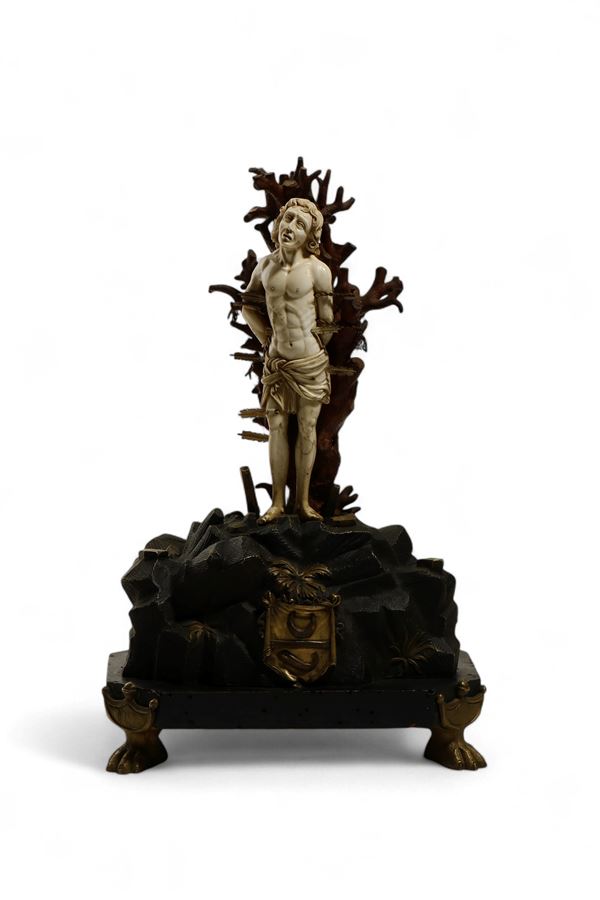 Scultura in avorio raffigurante San Sebastiano