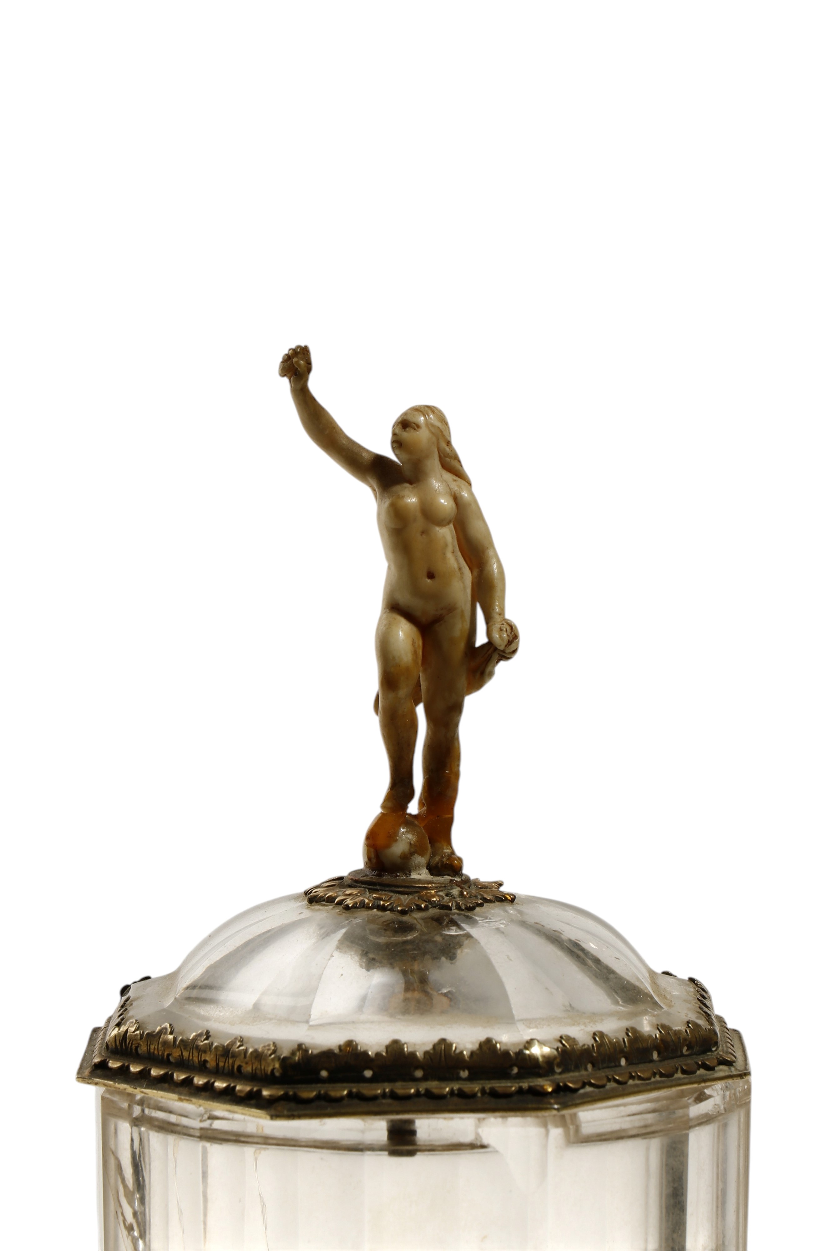 Coppa decorativa in cristallo di rocca, avorio e argento dorato, Italia XVII–XVIII secolo
