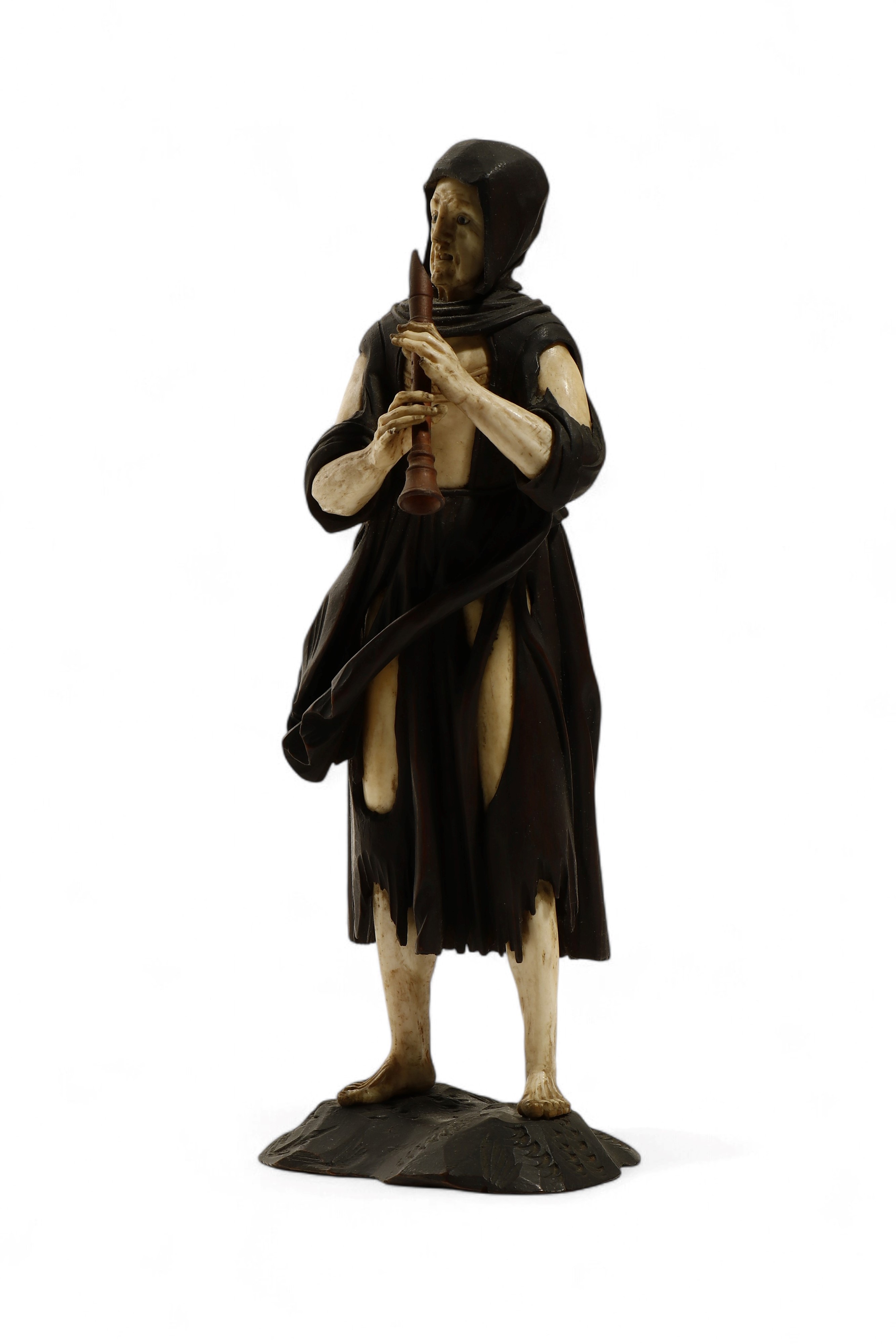 Simon Troger, Scultura in legno di tiglio e avorio raffigurante un musicista mendicante