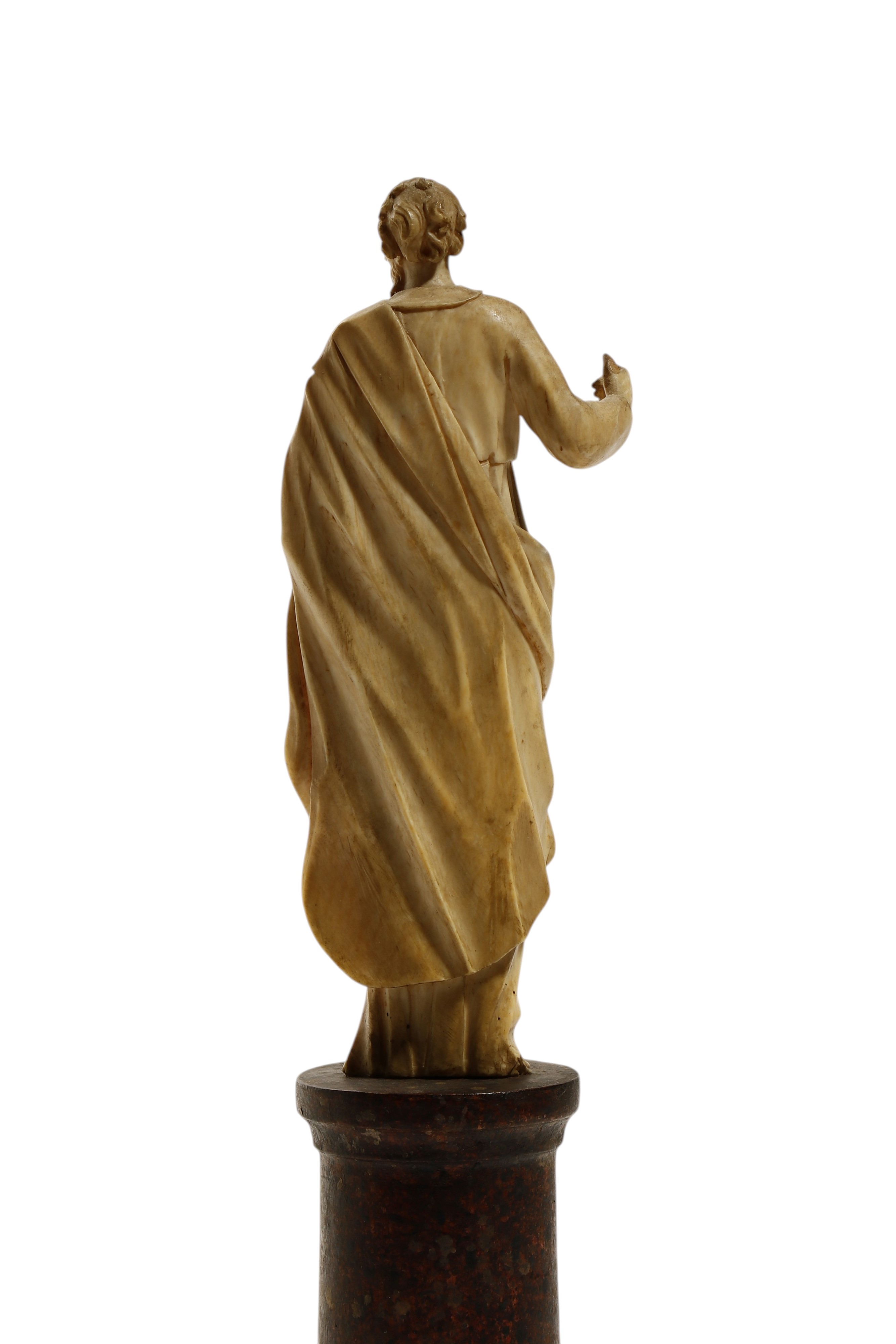 Scultura in avorio, figura maschile stante (Europa centro-meridionale, XVII–XVIII secolo)