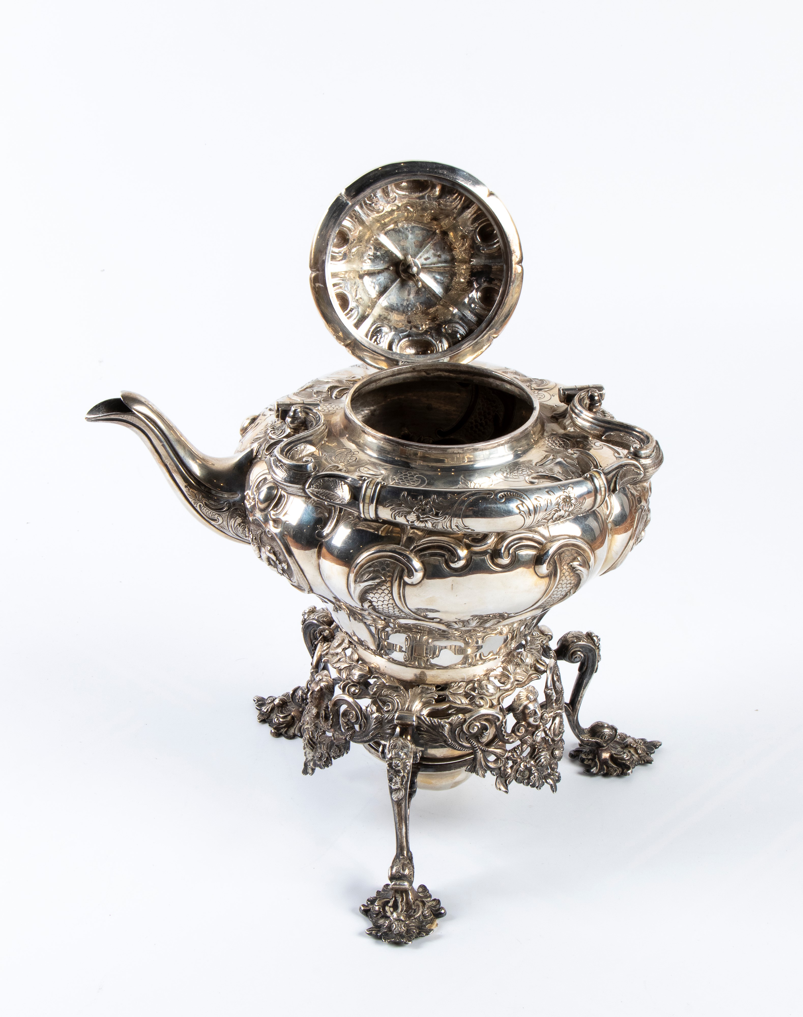 Tea keattle vittoriano inglese in argento