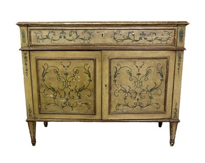 Italia centrale, Credenza laccata e decorata in stile Luigi XVI, XIX secolo