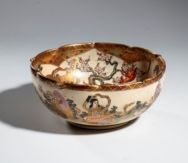 Satsuma bowl decorated with mythological figures, Japan