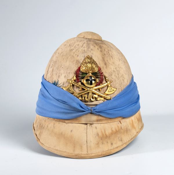 Casco coloniale da ufficiale