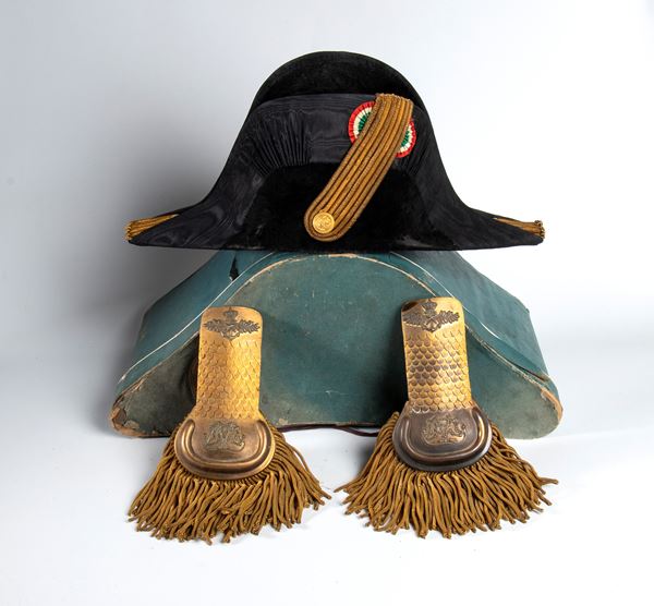 Italia, Regno, feluca da Ufficiale superiore della Regia Marina, periodo Grande Guerra