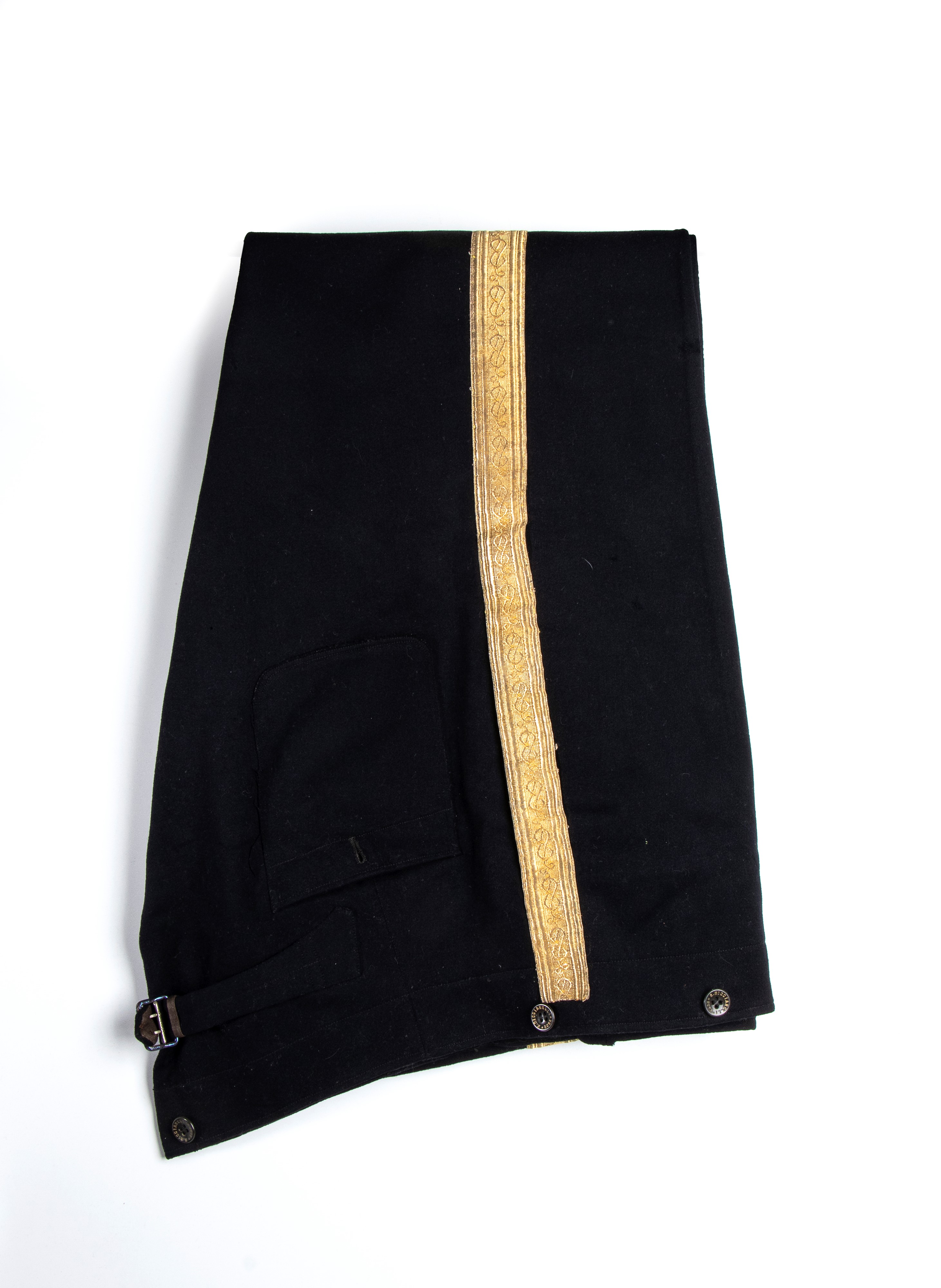 Uniforme Console, in fine castorino con ricami in canottiglia