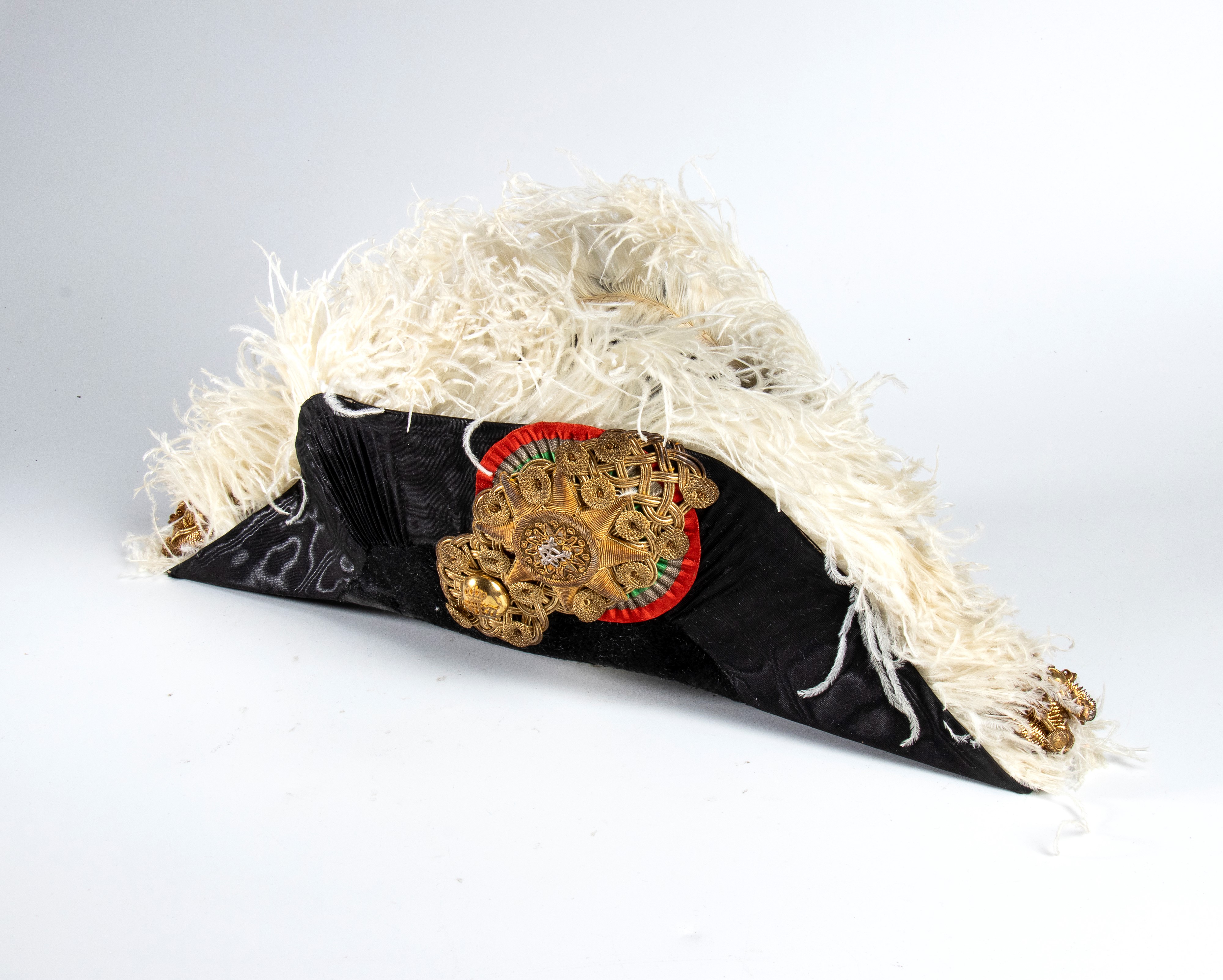 Feluca Ambasciatore, Feltro pettinato con cappio e coccarda, prima metà XX sec.
