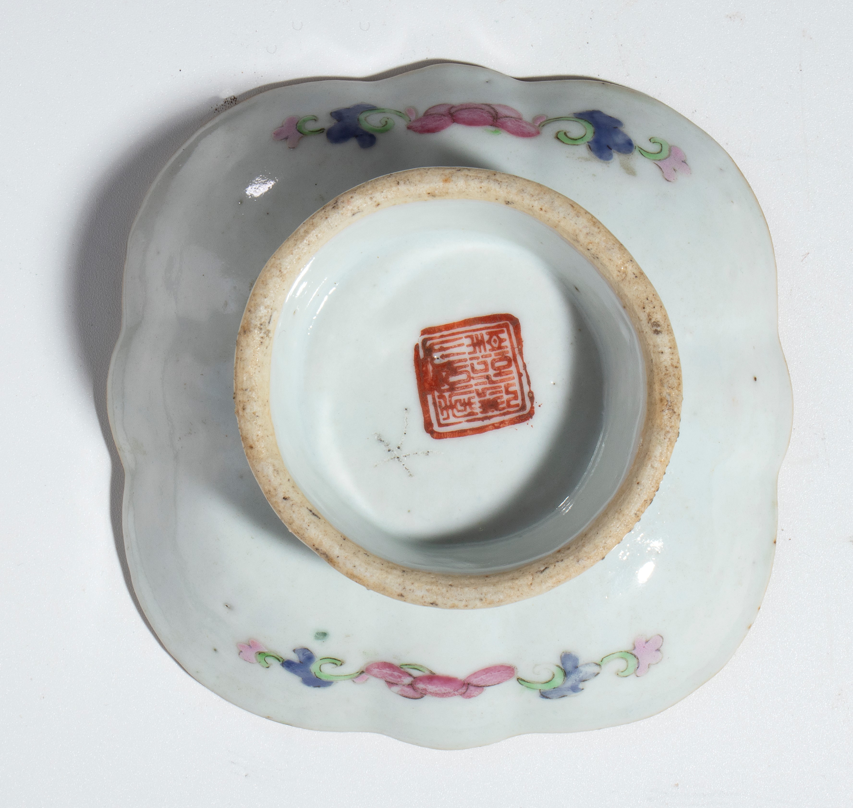 Piattino in porcellana Famiglia Rosa, Cina, XX secolo
