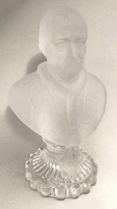 Busto in cristallo di Pio IX, manifattura italiana, fine XIX secolo