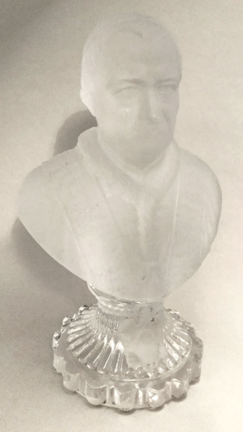 Busto in cristallo di Pio IX, manifattura italiana, fine XIX secolo