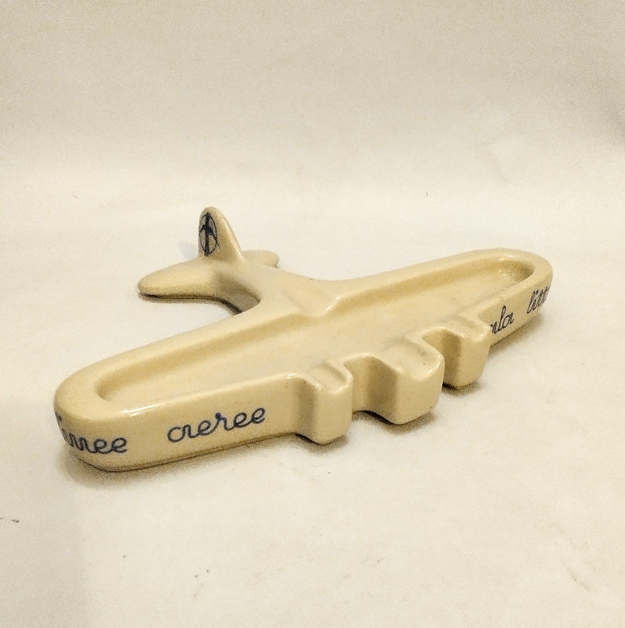 Posacenere dell'Ala Littoria, ceramica invetriata Richard Ginori