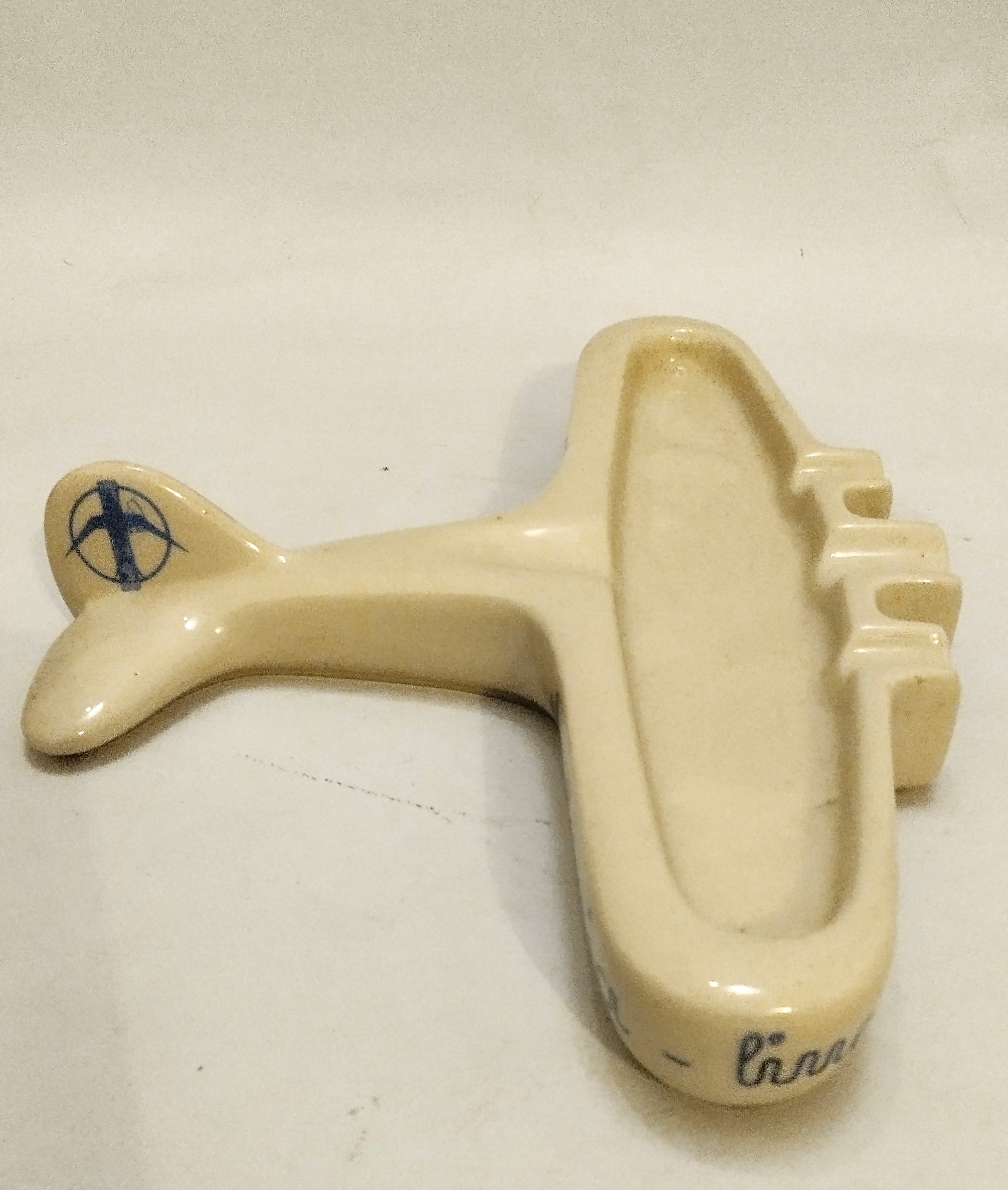 Posacenere dell'Ala Littoria, ceramica invetriata Richard Ginori