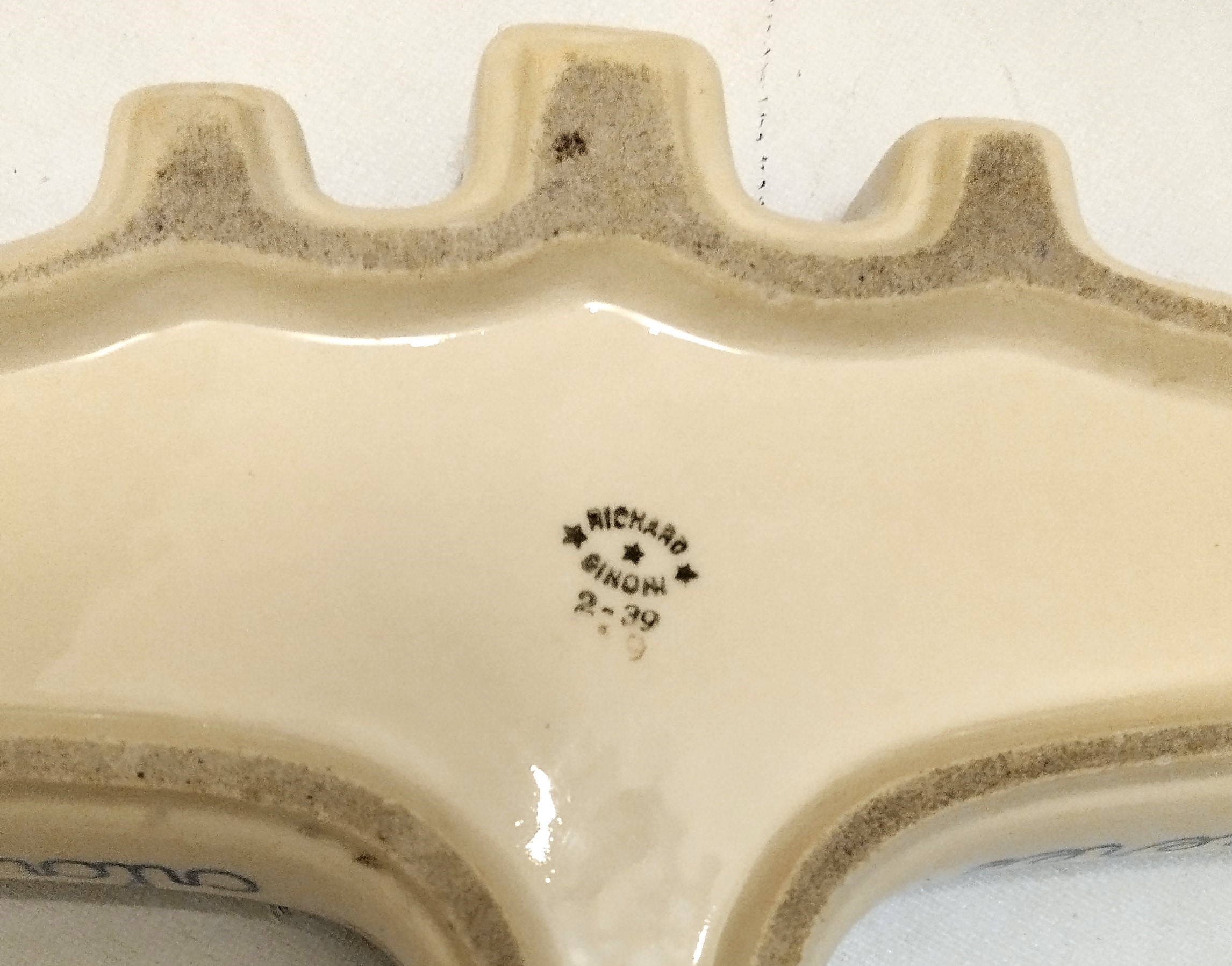 Posacenere dell'Ala Littoria, ceramica invetriata Richard Ginori
