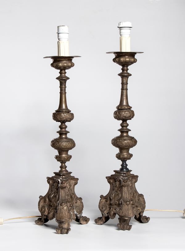 Pair of metal candlesticks 