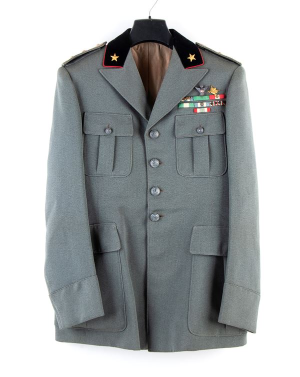 A leutenent general Tunic