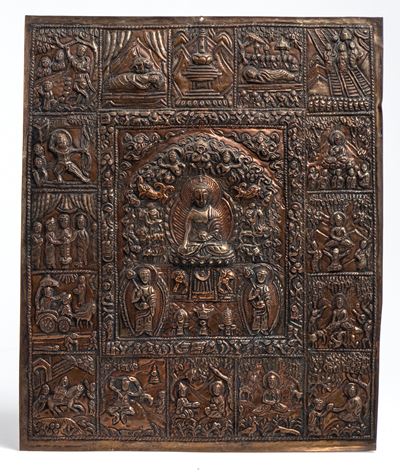 Piastra votiva tibetana, rame repoussé, inizio XX secolo