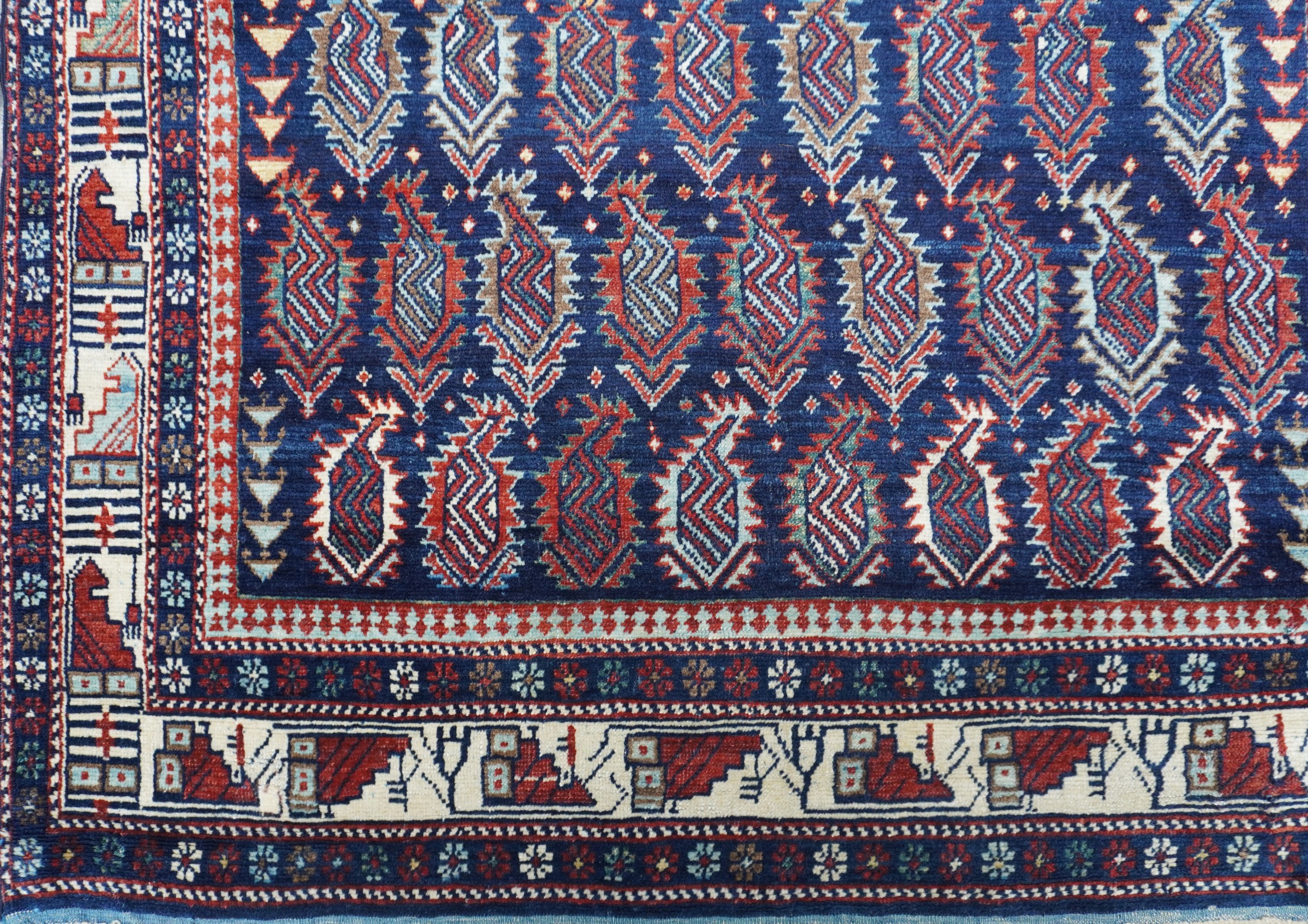 Tappeto Shirvan con disegno Marasali