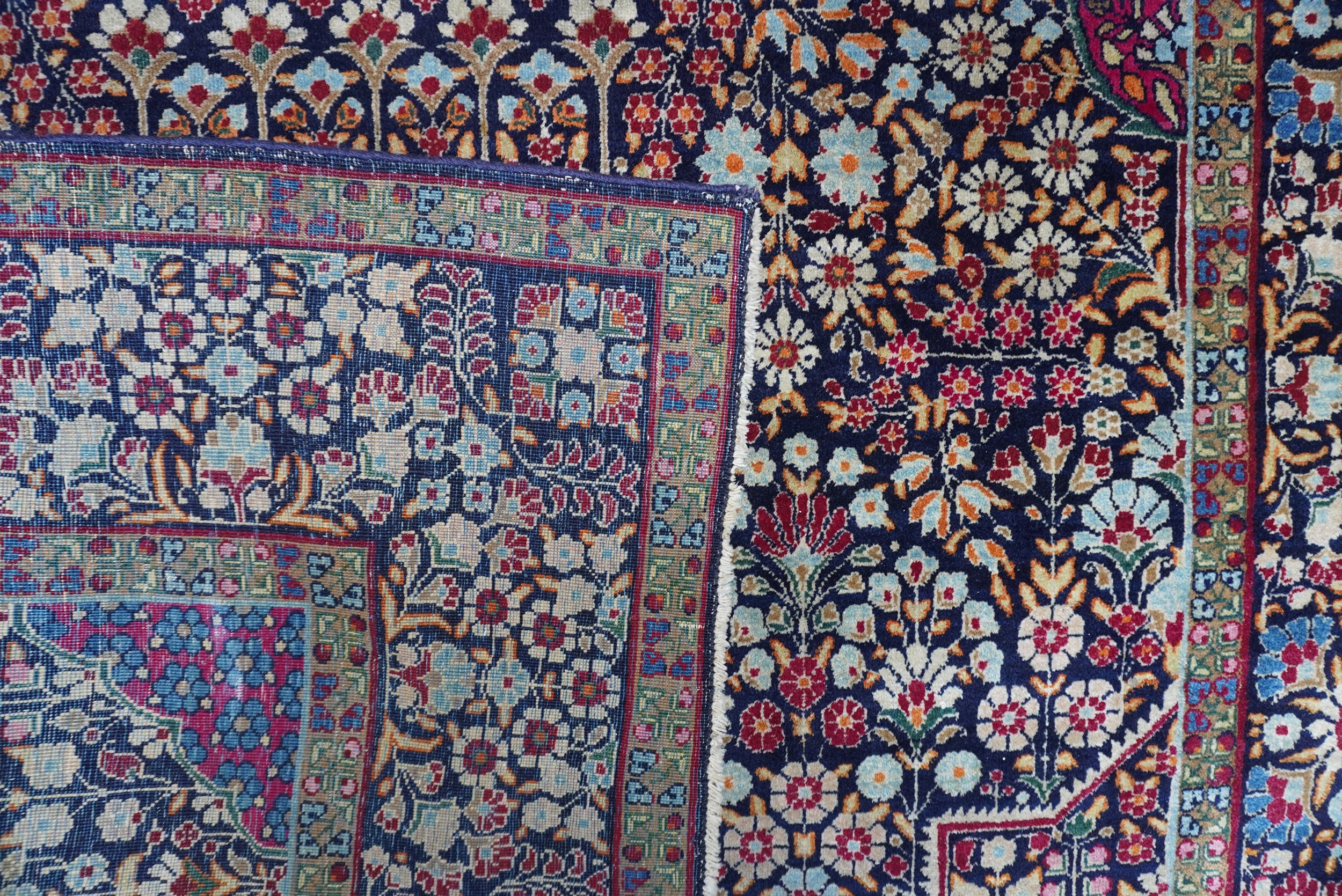 Tappeto Kirman Laver con disegno a preghiera