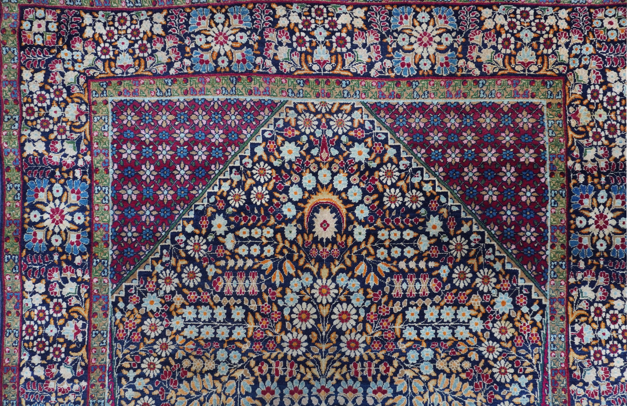 Tappeto Kirman Laver con disegno a preghiera