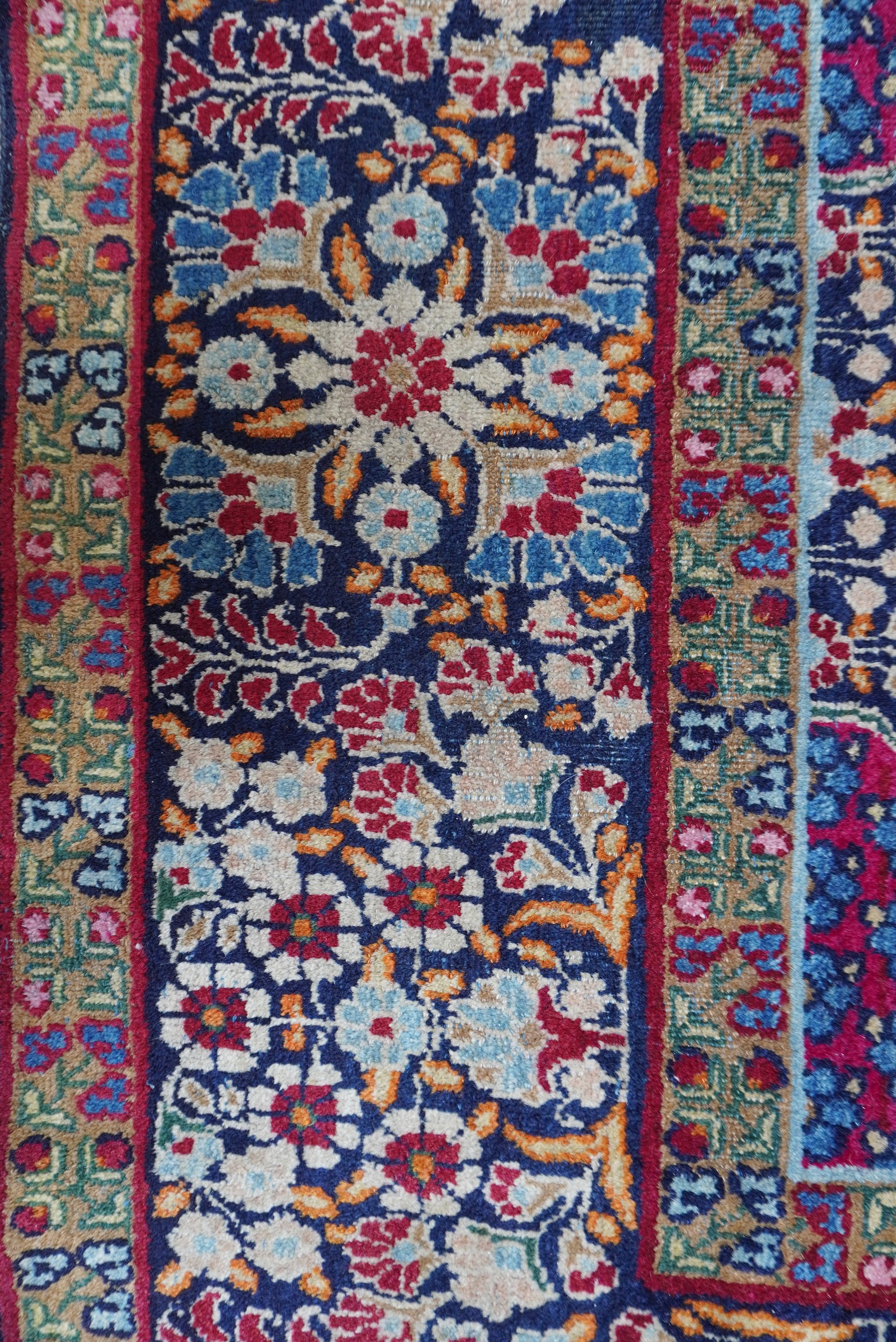 Tappeto Kirman Laver con disegno a preghiera