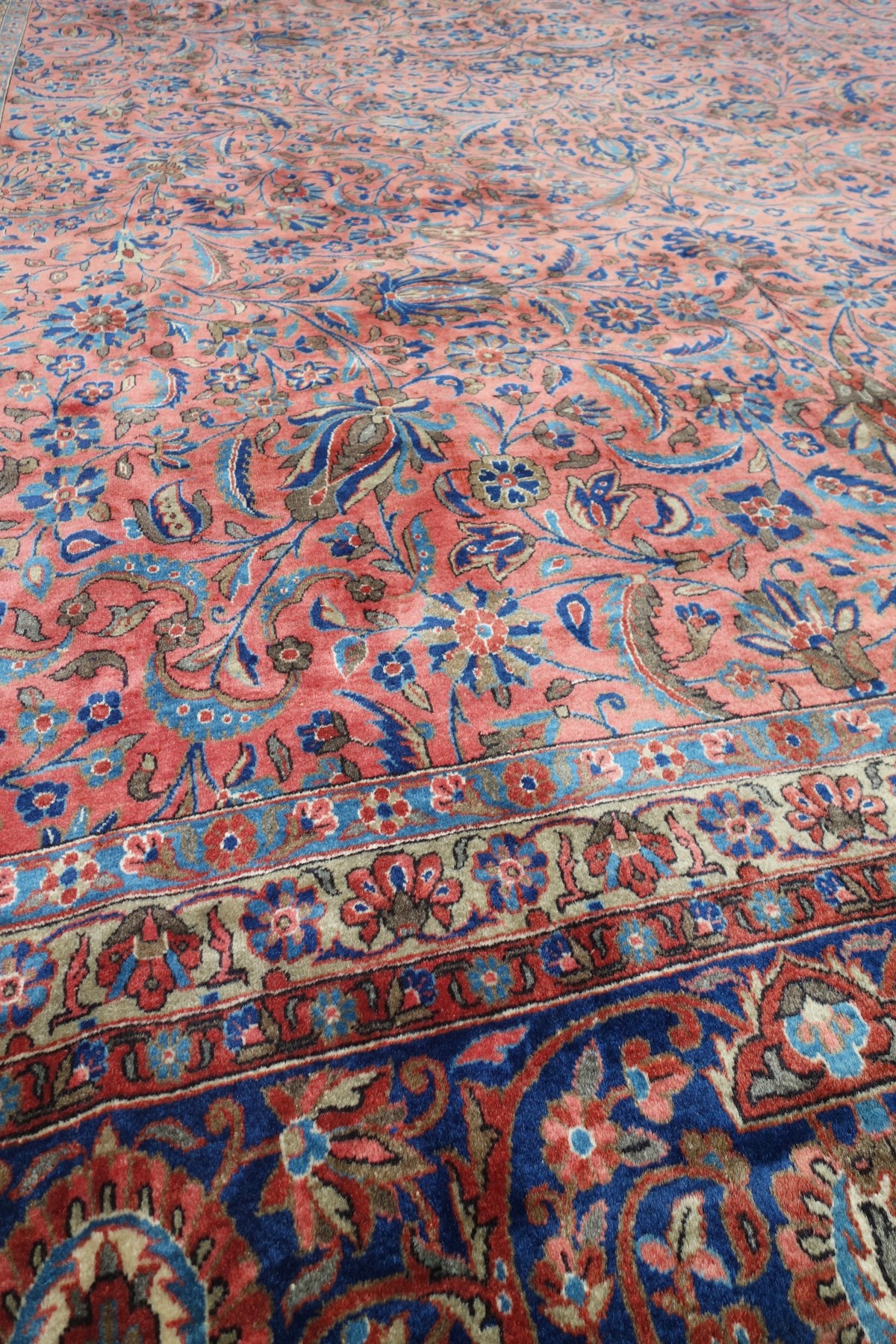 Tappeto Kashan con lane Kork Manchester