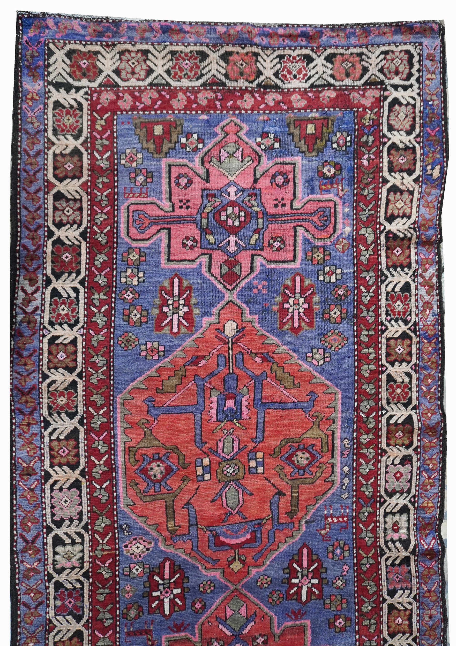 Tappeto Karabagh a medaglioni