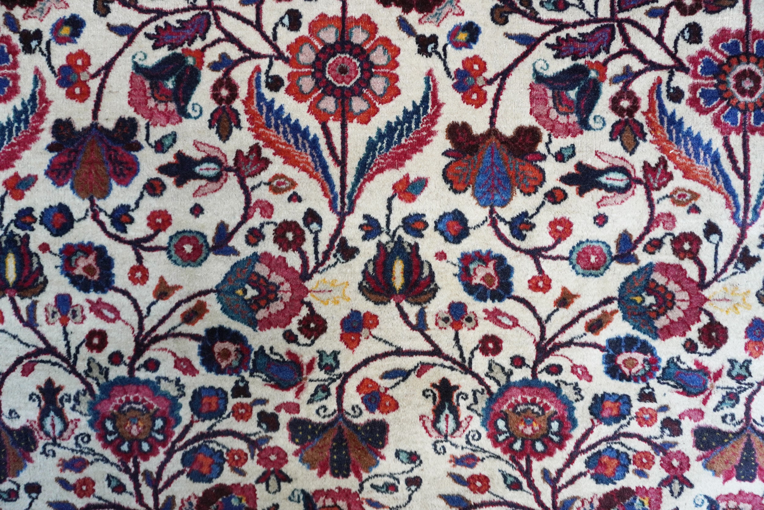 Tappeto Mashad a fondo bianco