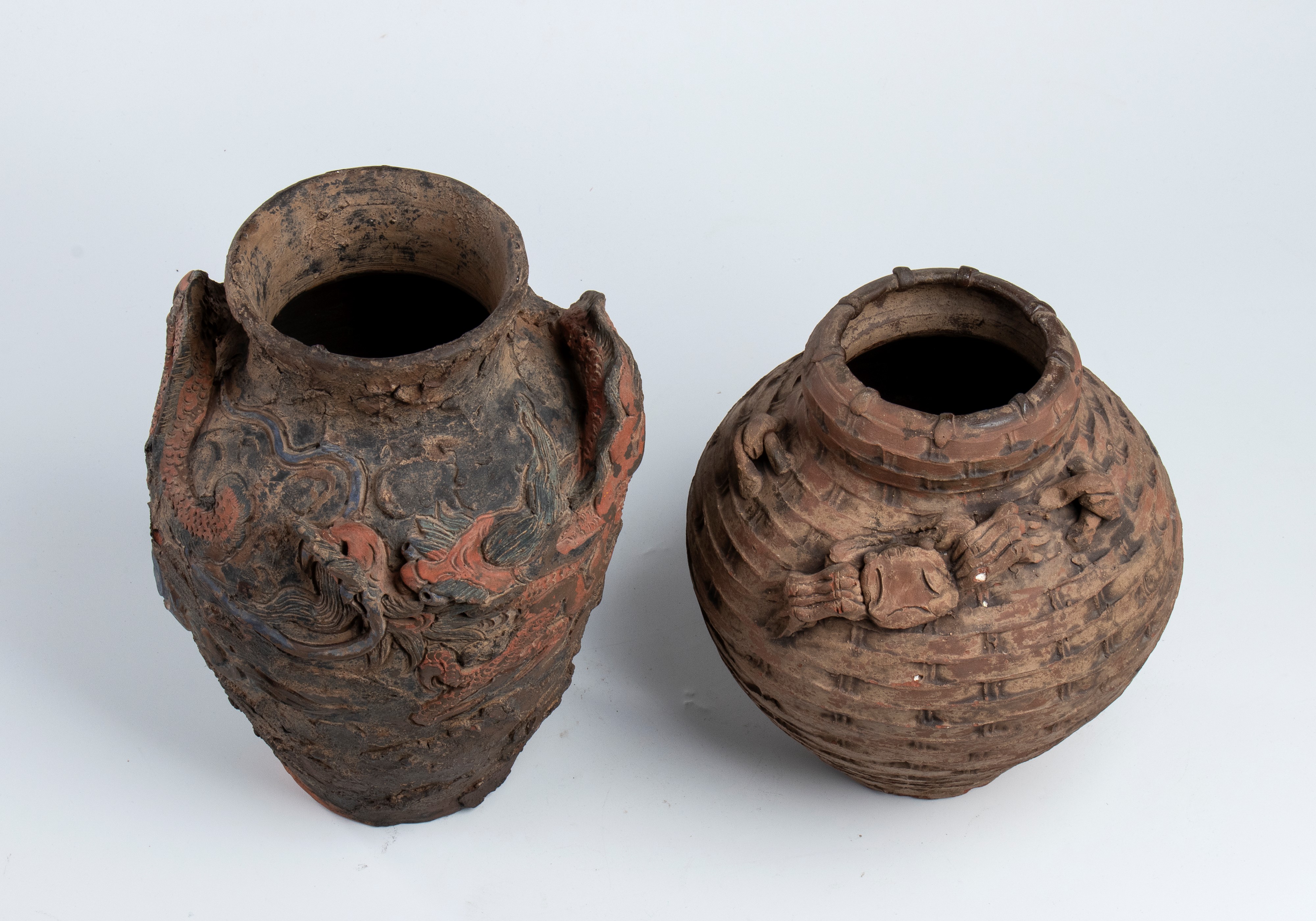 Due vasi in terracotta, Corea, XX secolo