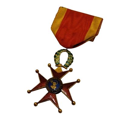 Insegna di Cavaliere dell'Ordine di San Gregorio, oro e smalti policromi