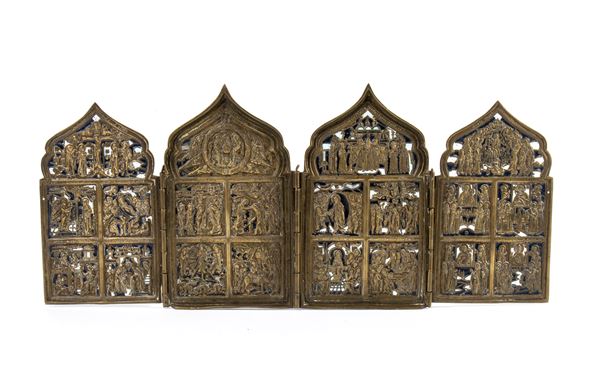 Travel polyptych depicting the Twelve Orthodox Feasts and four miraculous apparitions of the Virgin