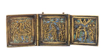 Trittico da viaggio raffigurante le Feste, fusione in bronzo con smalti policromi (XIX secolo)
