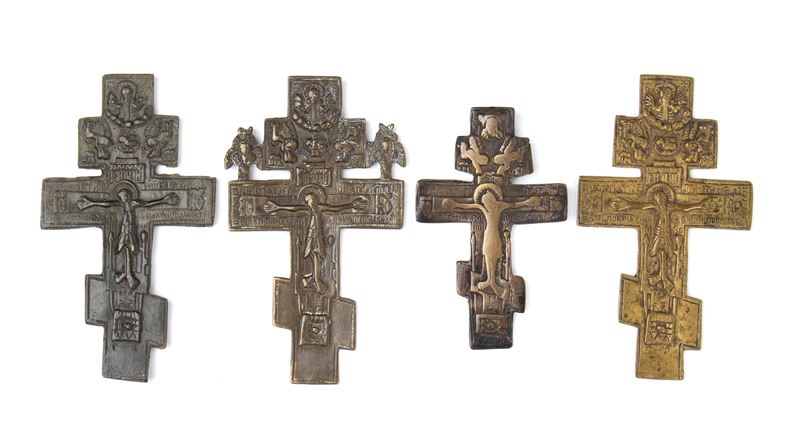 Lotto di 4 icone, Crocifissione, fusione in bronzo (XVIII-XIX secolo)