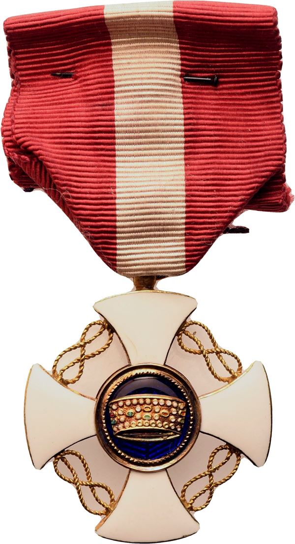Italia, Regno, VE II, Ordine della Corona, Insegna di Cavaliere in oro