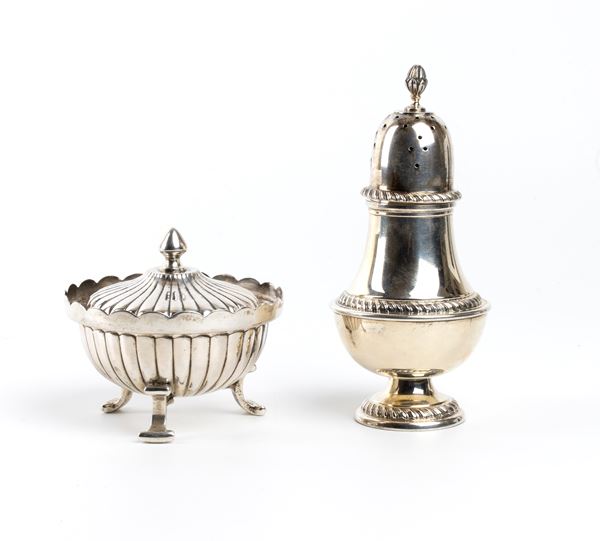 Lotto di 2 oggetti italiani in argento