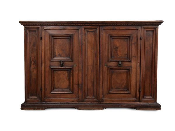 Baroque sideboard in walnut