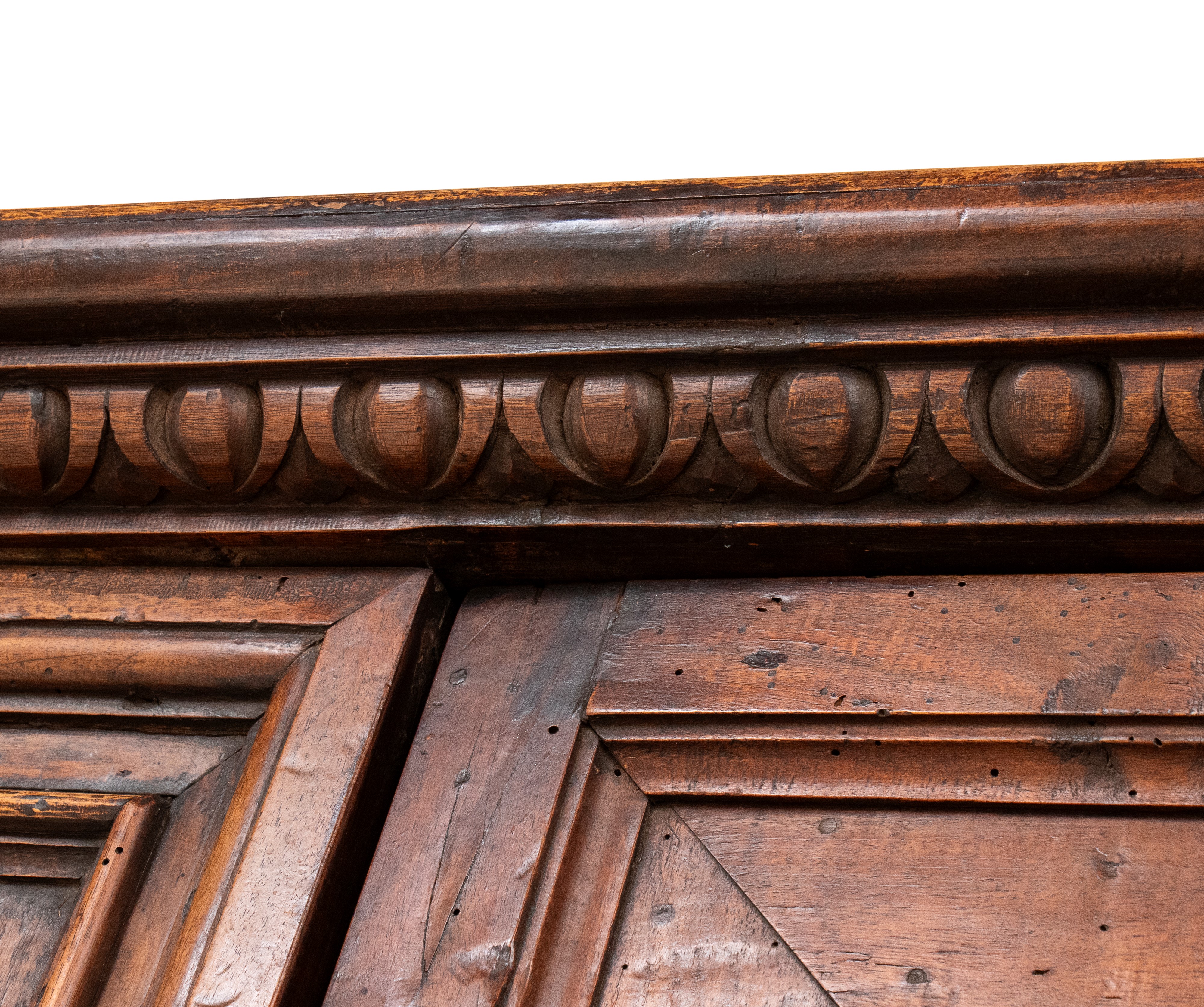 Credenza barocca in noce